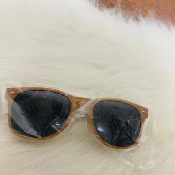 Jameson Irish Whiskey sunglasses  euc - Picture 3 of 4